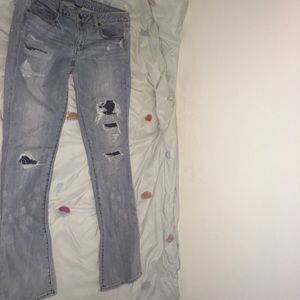 American Eagle light blue distressed jeans Long
